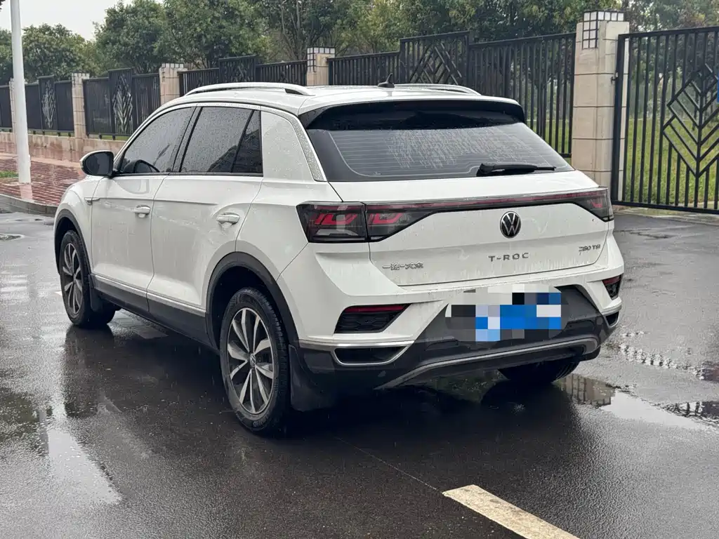 Volkswagen T-Roc — миниатюра 8