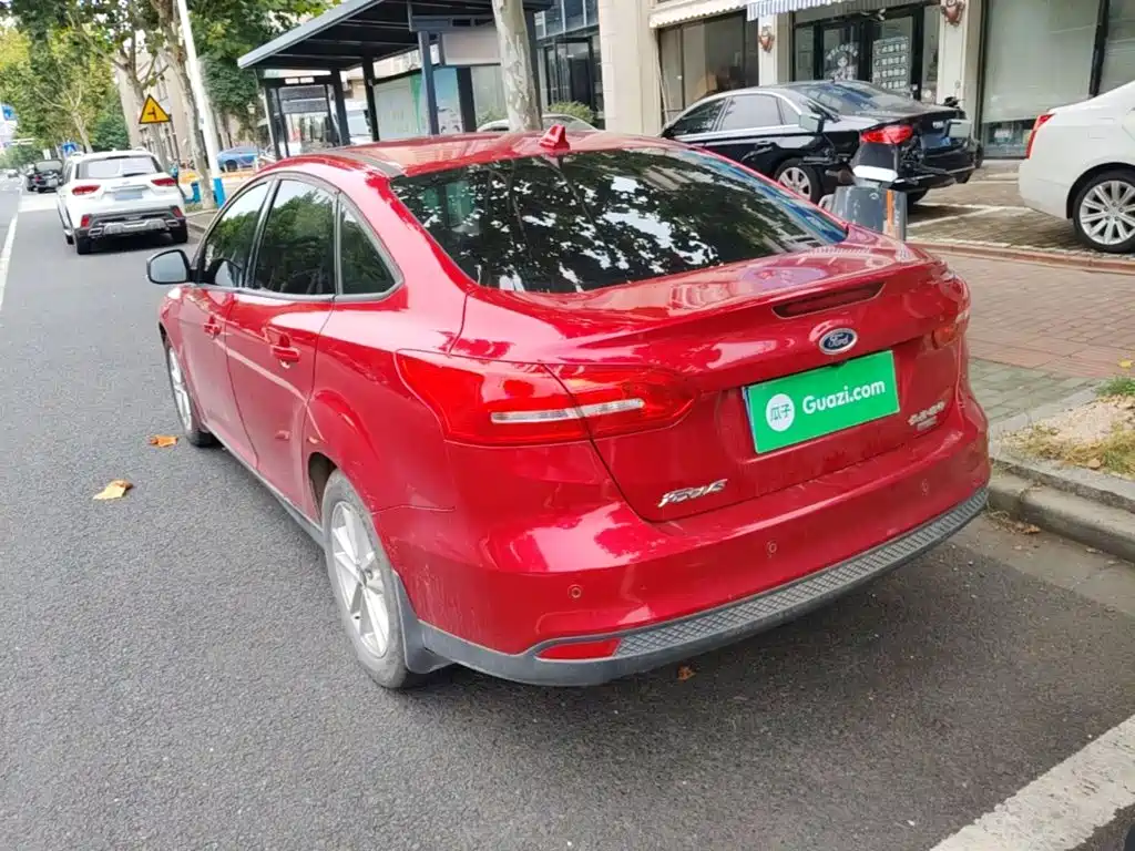 Ford Focus — миниатюра 5