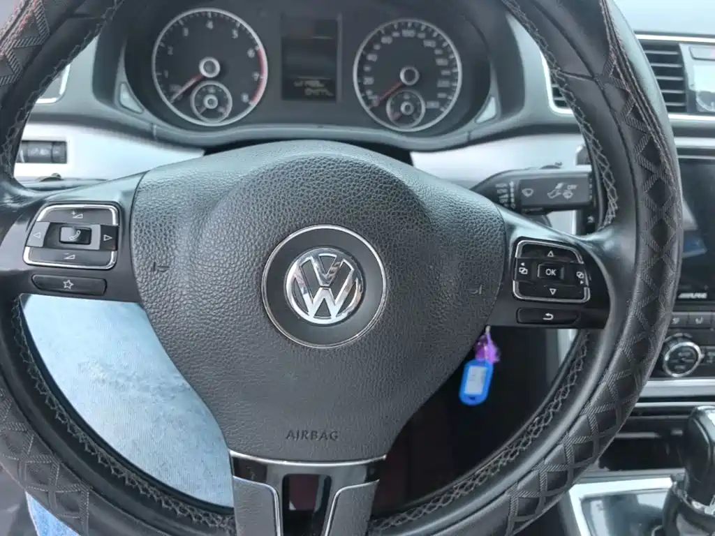 Volkswagen Passat — миниатюра 11