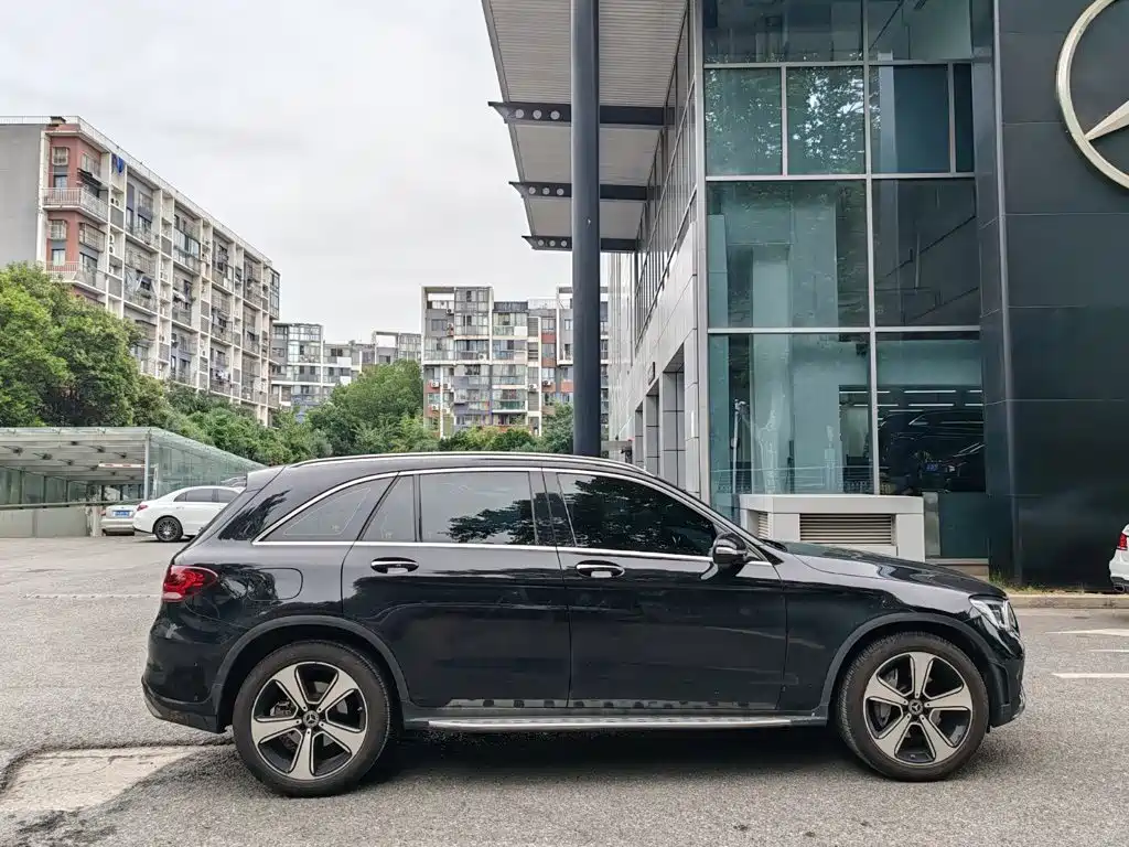 Mercedes-Benz GLC — миниатюра 6