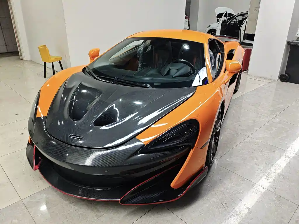 McLaren 570