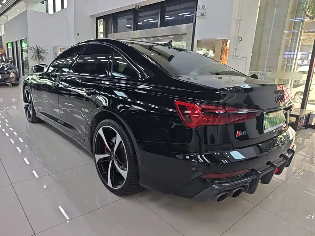 Audi S6 — миниатюра 5