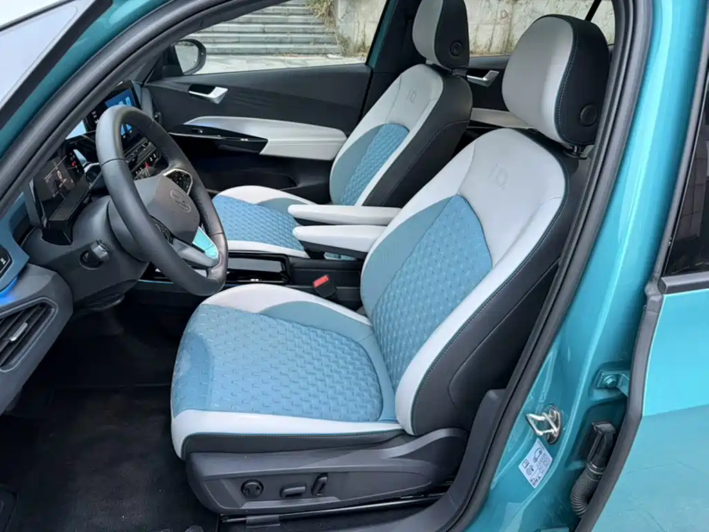 Volkswagen ID.3 — миниатюра 7