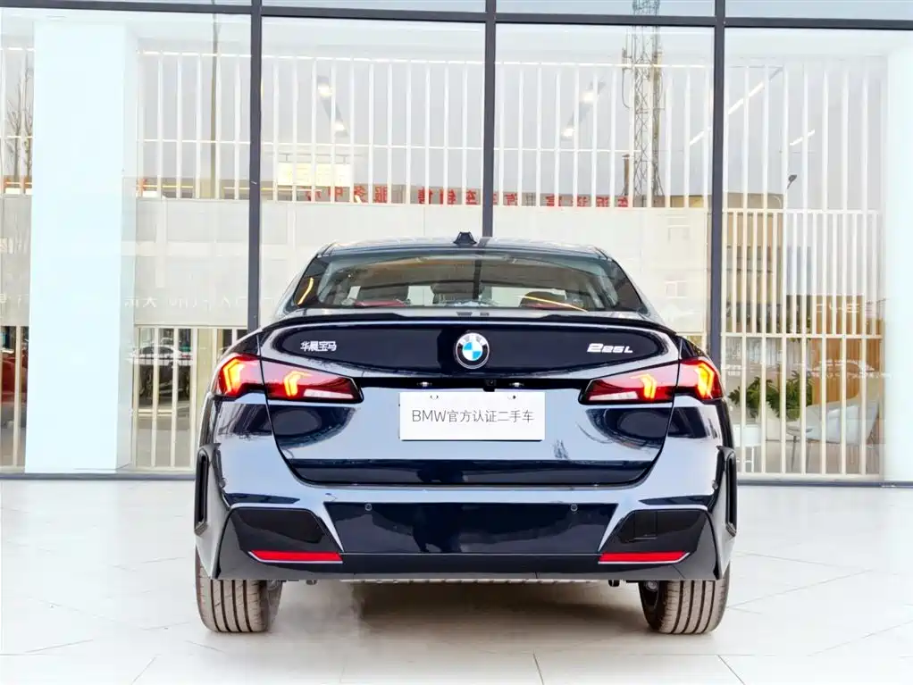 Заказать BMW 2 Series 2026 года за 4 428 457 ₽  из Китая