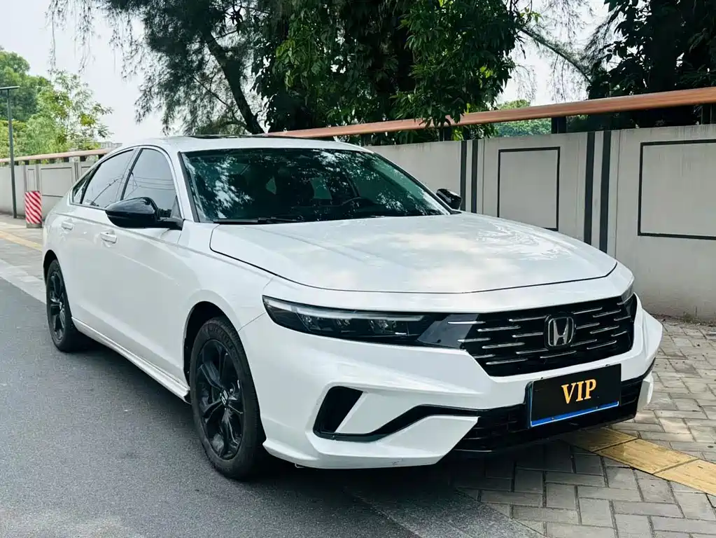 Honda Accord — миниатюра 3