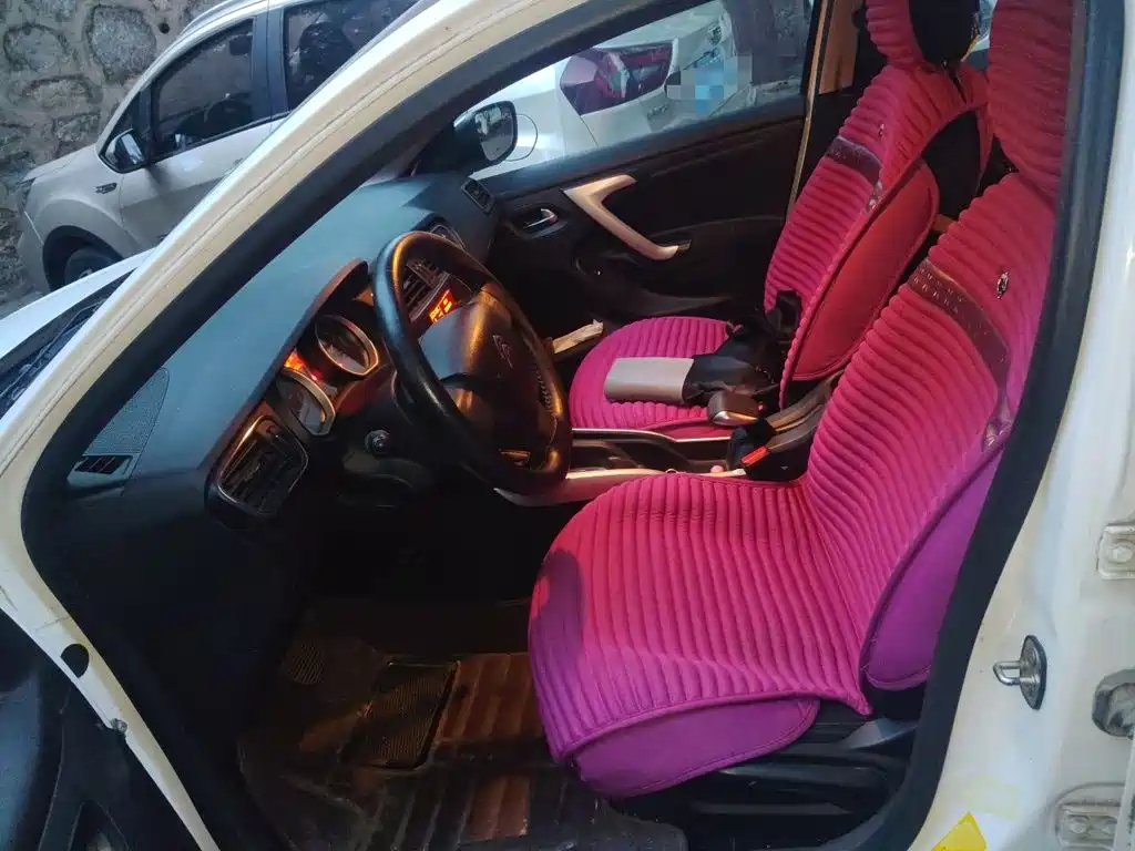 Citroen C3-XR — миниатюра 11