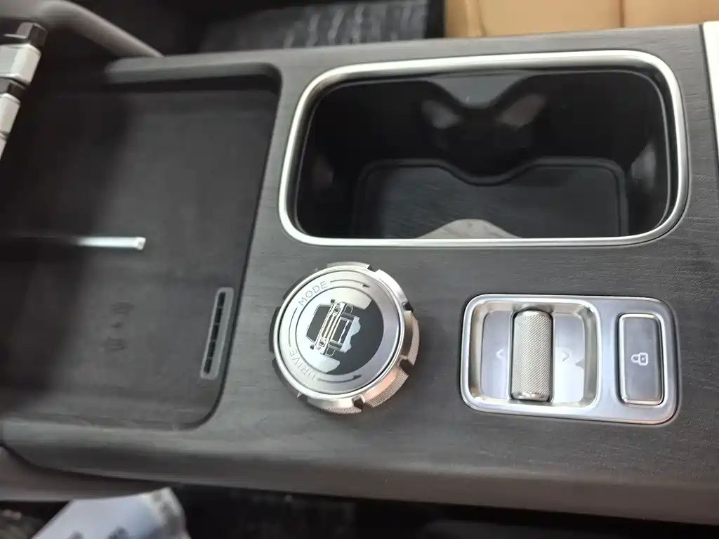 iCAR iCAR V27 — миниатюра 22