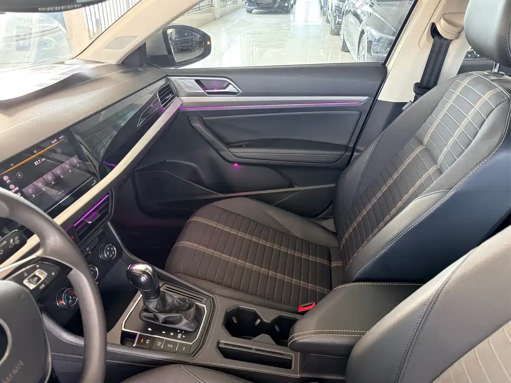 Volkswagen Lavida — миниатюра 24