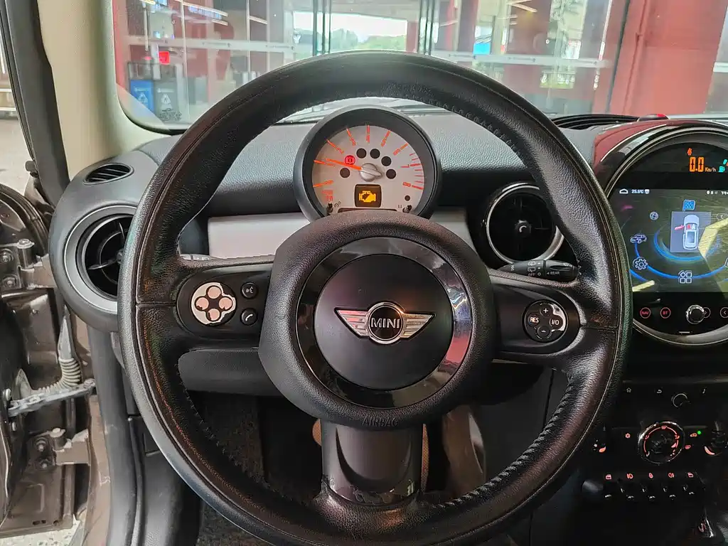 MINI Mini — миниатюра 10