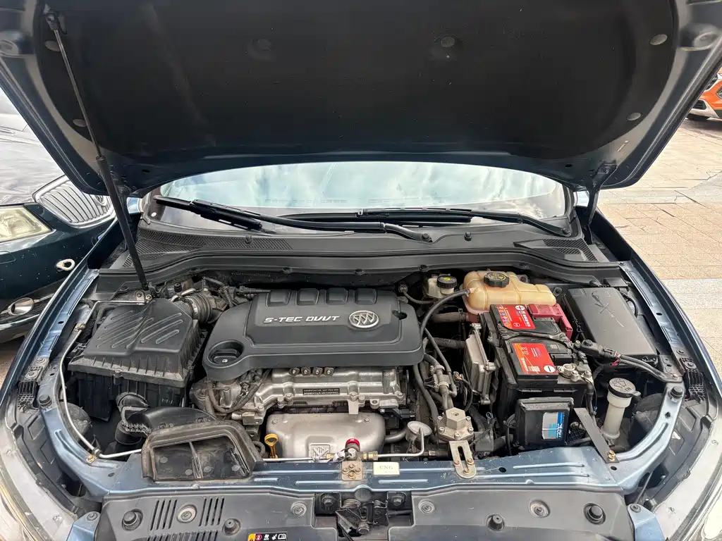 Buick Excelle — миниатюра 8