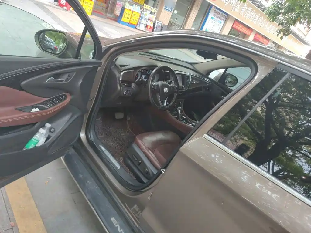 Buick Envision Plus — миниатюра 18