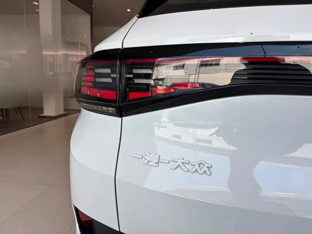 Volkswagen ID.4 Crozz — миниатюра 12