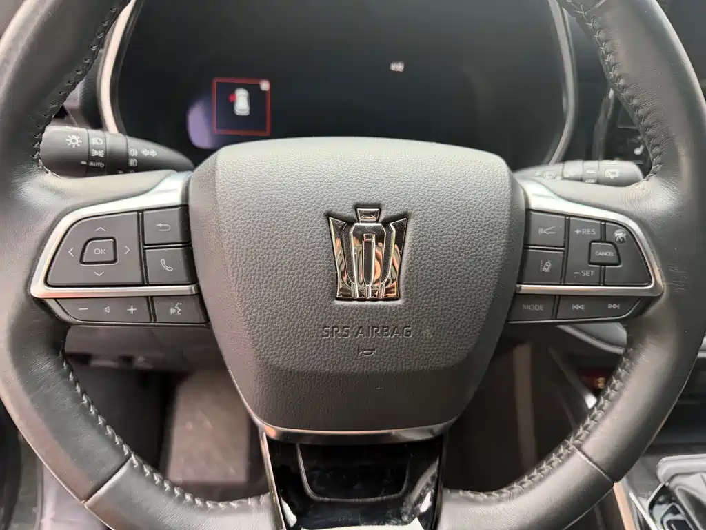 Toyota Crown Kluger — миниатюра 9
