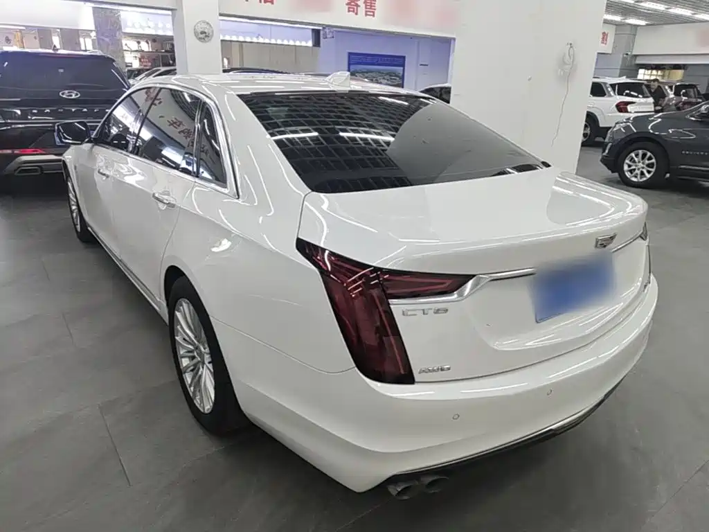 Cadillac CT6 — миниатюра 23