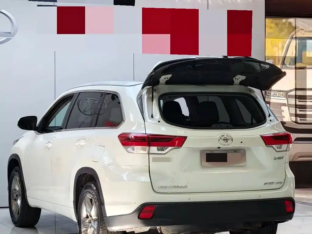 Toyota Highlander — миниатюра 7