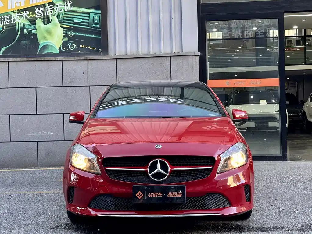 Mercedes-Benz A-Class (Import) — миниатюра 2