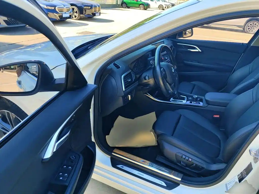 BMW 1 Series — миниатюра 16