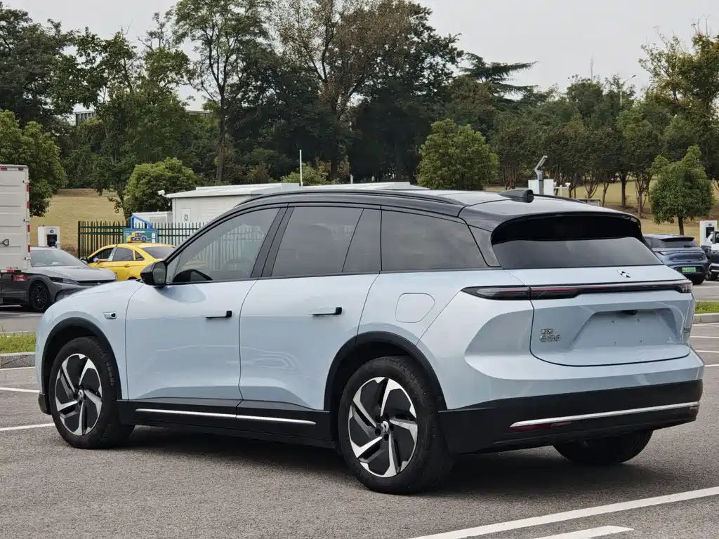 NIO ES6 — миниатюра 5