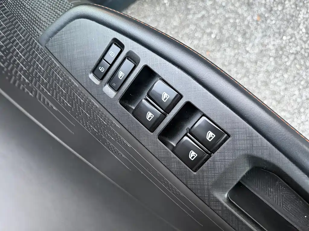 Changan UNI-V — миниатюра 7
