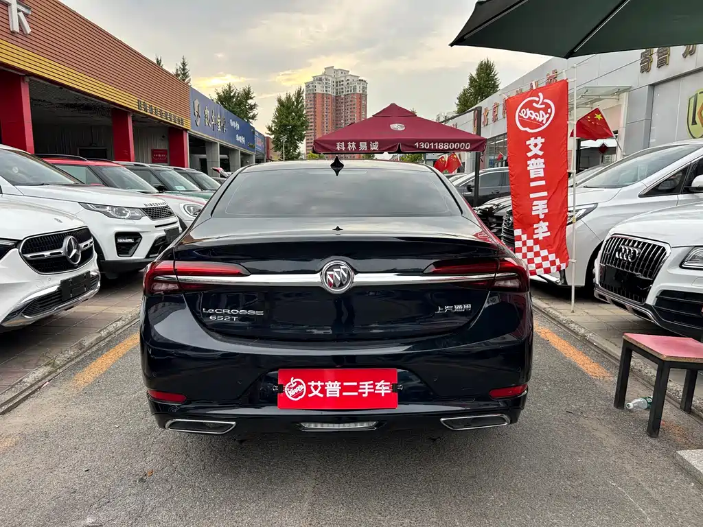 Buick LaCrosse — миниатюра 4