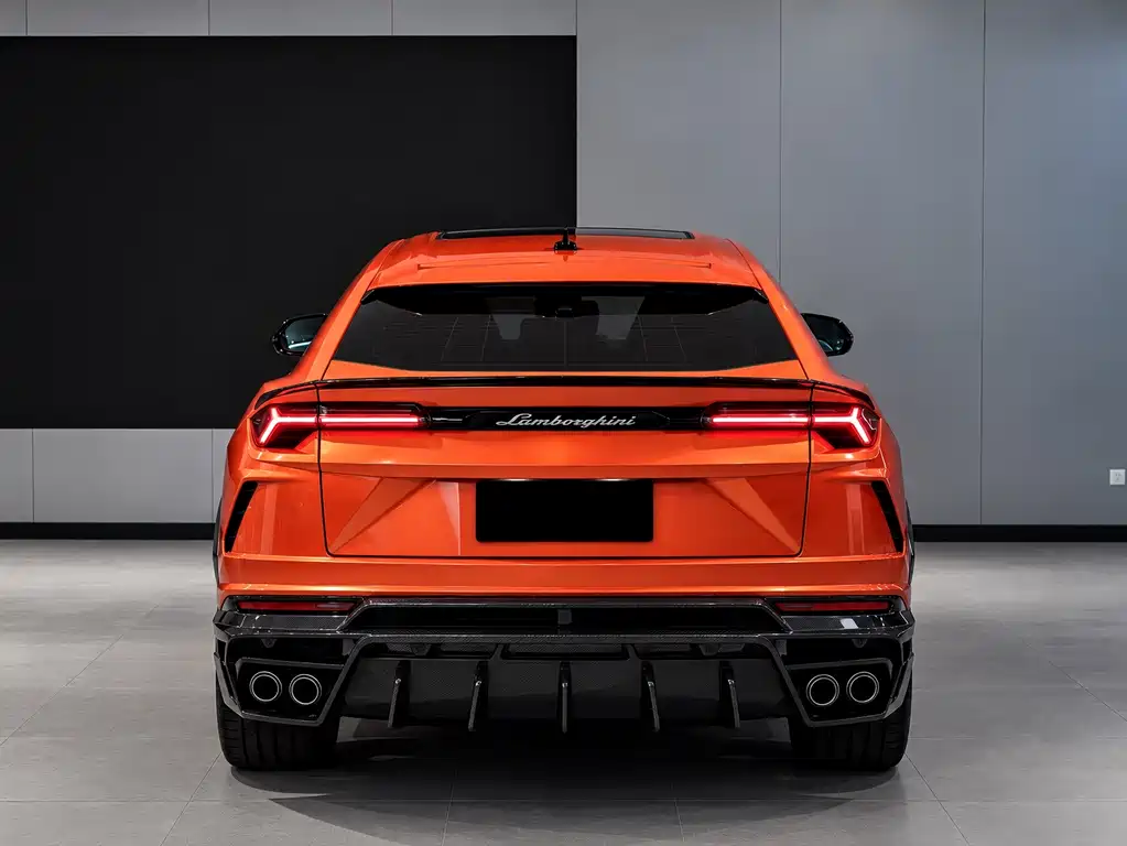Lamborghini Urus — миниатюра 11