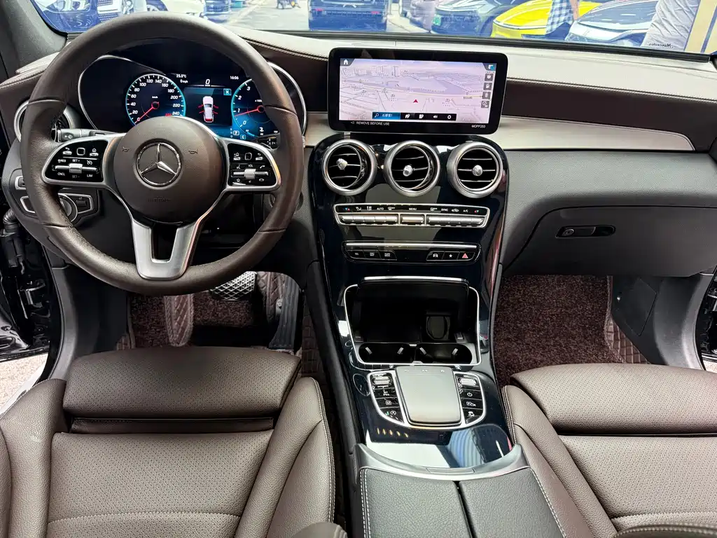 Mercedes-Benz GLC — миниатюра 19