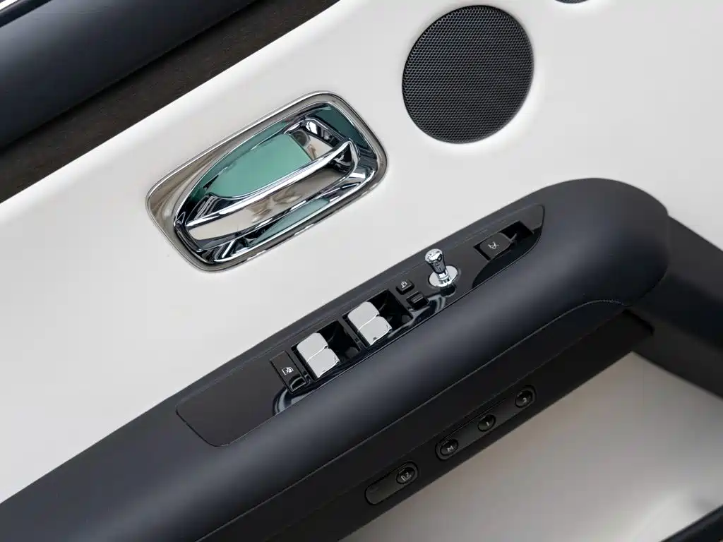 Rolls-Royce Ghost — миниатюра 7
