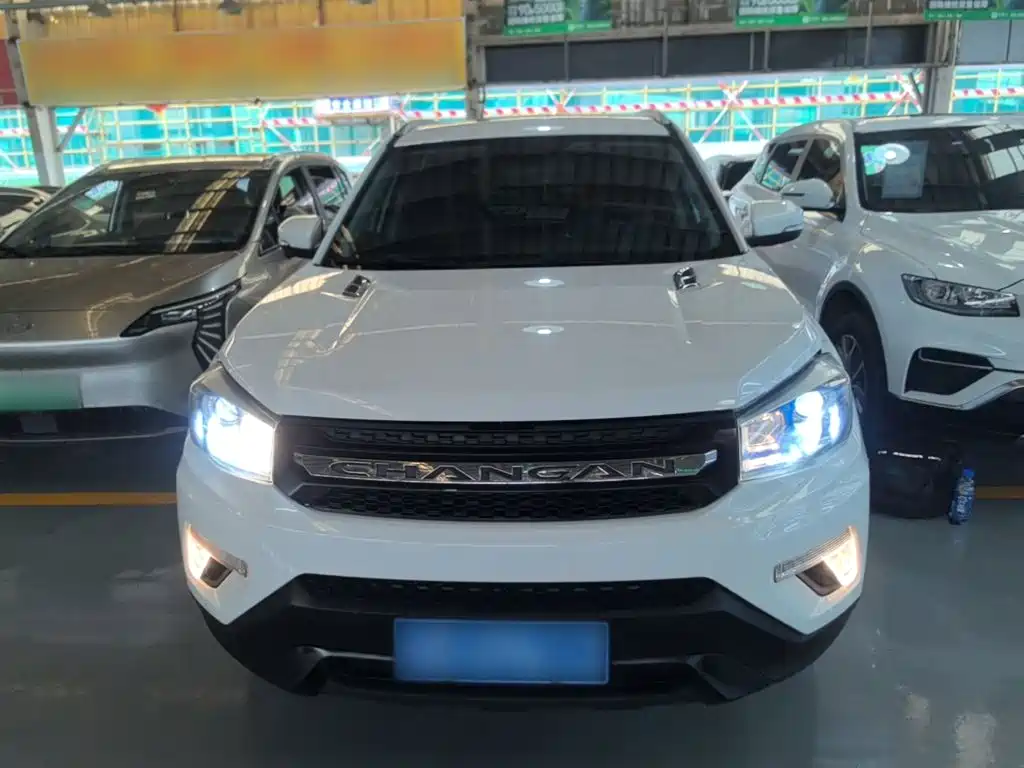 Changan CS75 — миниатюра 3