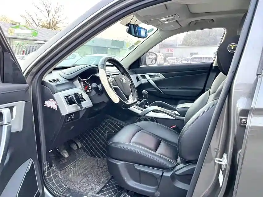 Geely Boyue — миниатюра 7