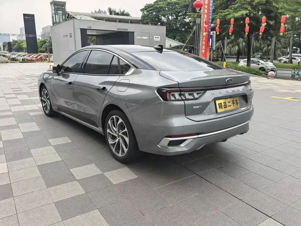 Ford Mondeo — миниатюра 16