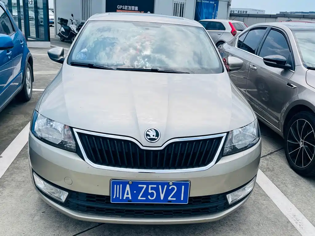 Skoda Rapid — миниатюра 2