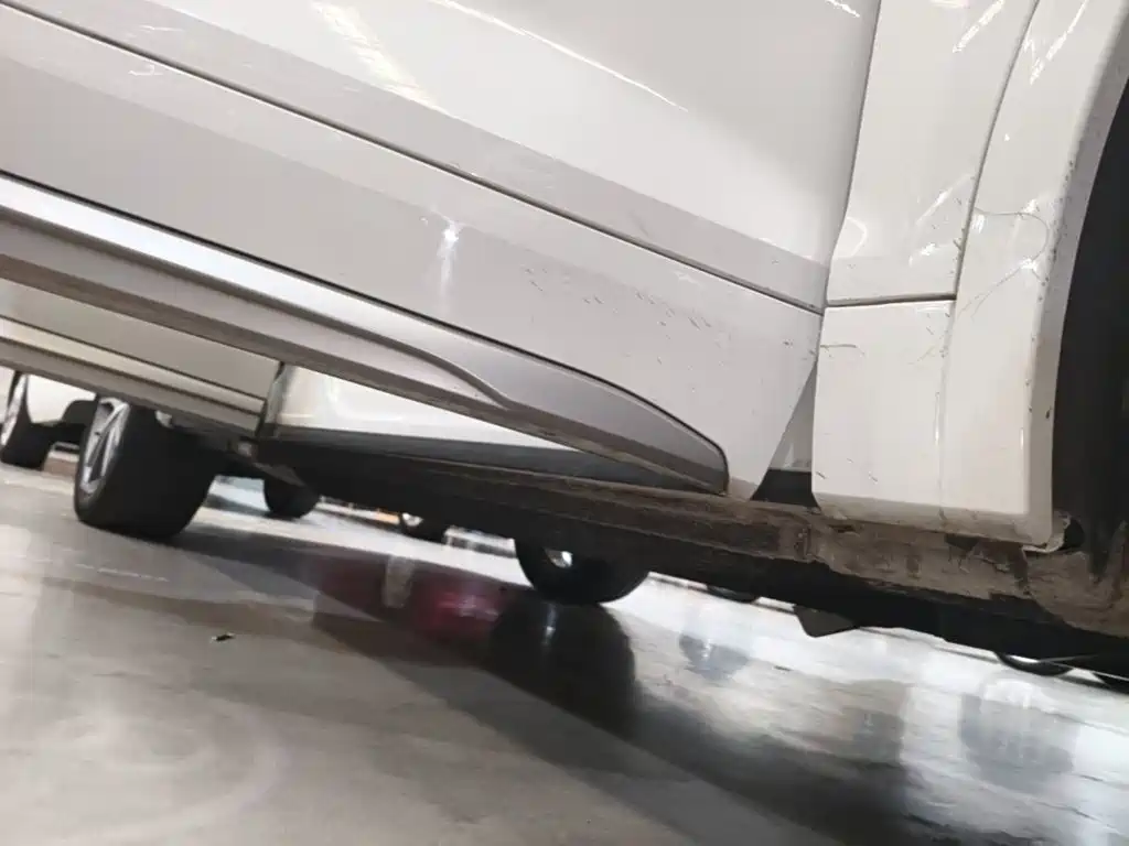 Audi Q5L Sportback — миниатюра 21