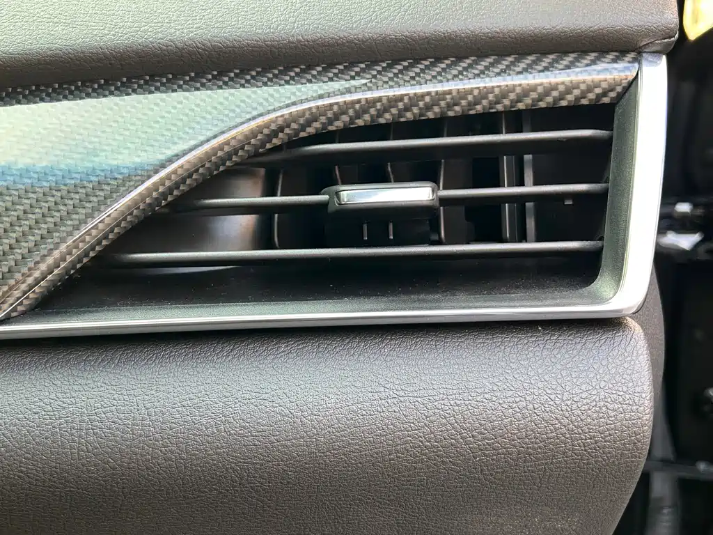 Cadillac CT5 — миниатюра 23