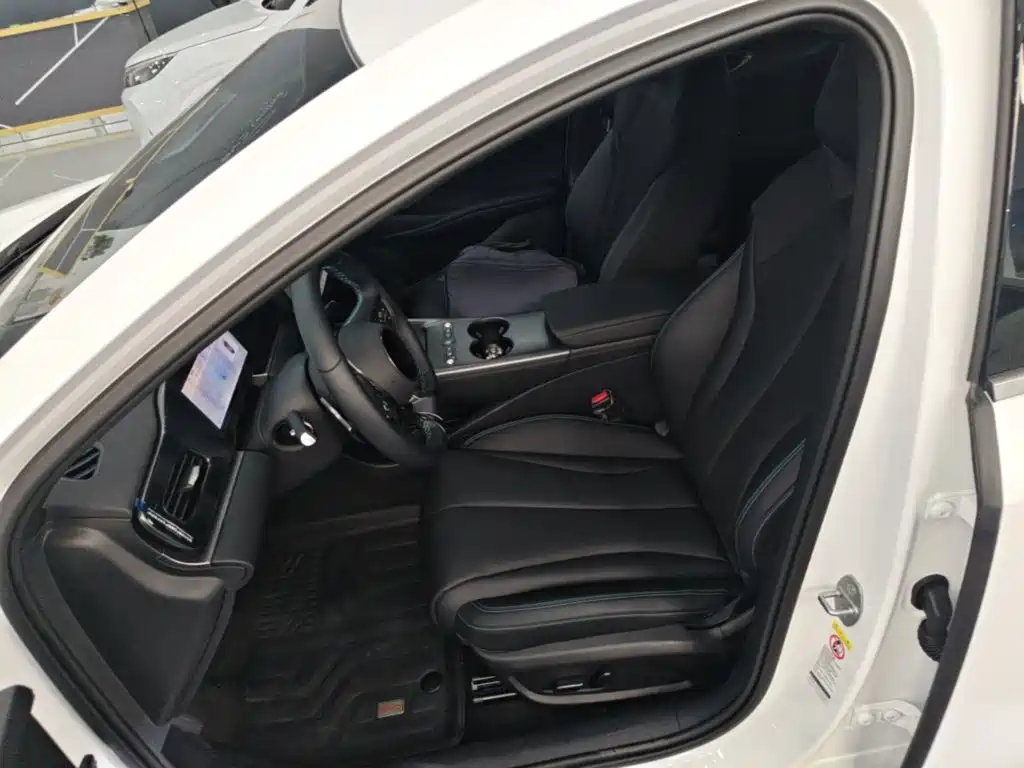 BYD Seal 06 — миниатюра 15