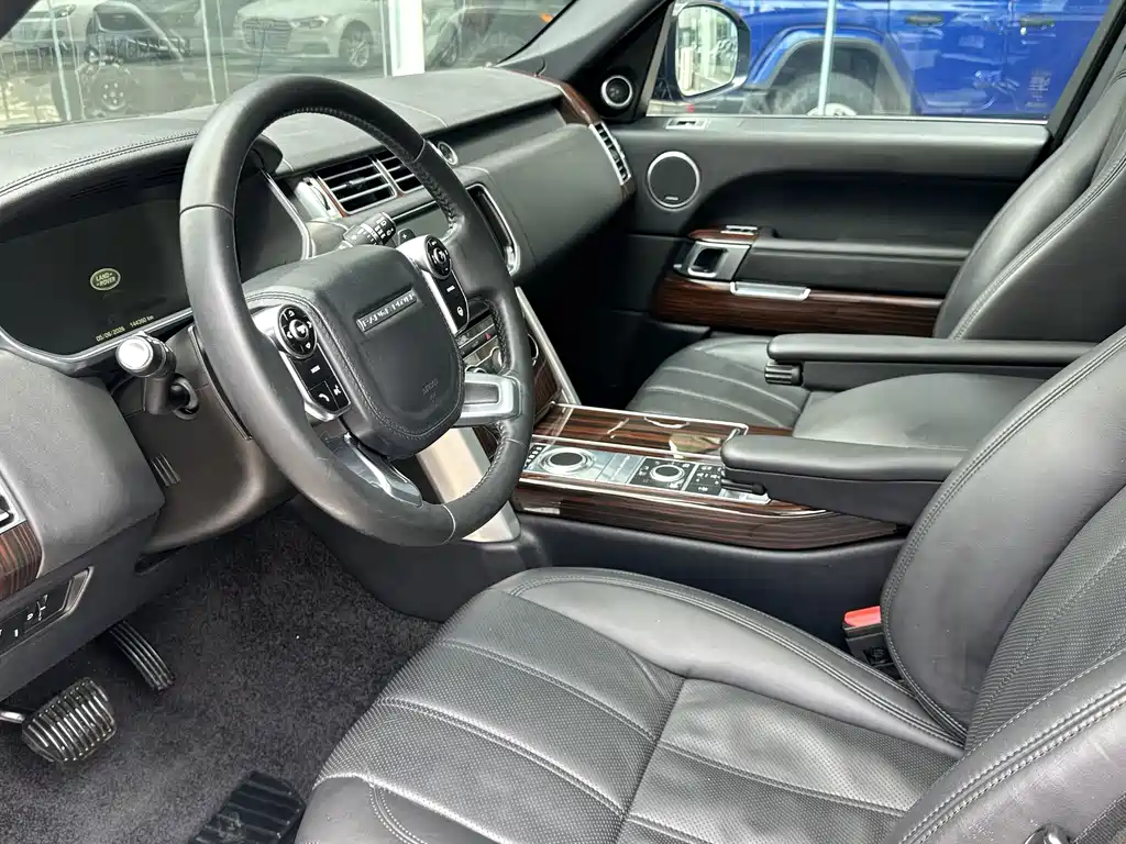 Land Rover Range Rover 2015 3.0 TDV6 Vogue