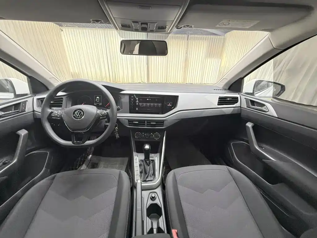 Volkswagen Polo — миниатюра 17