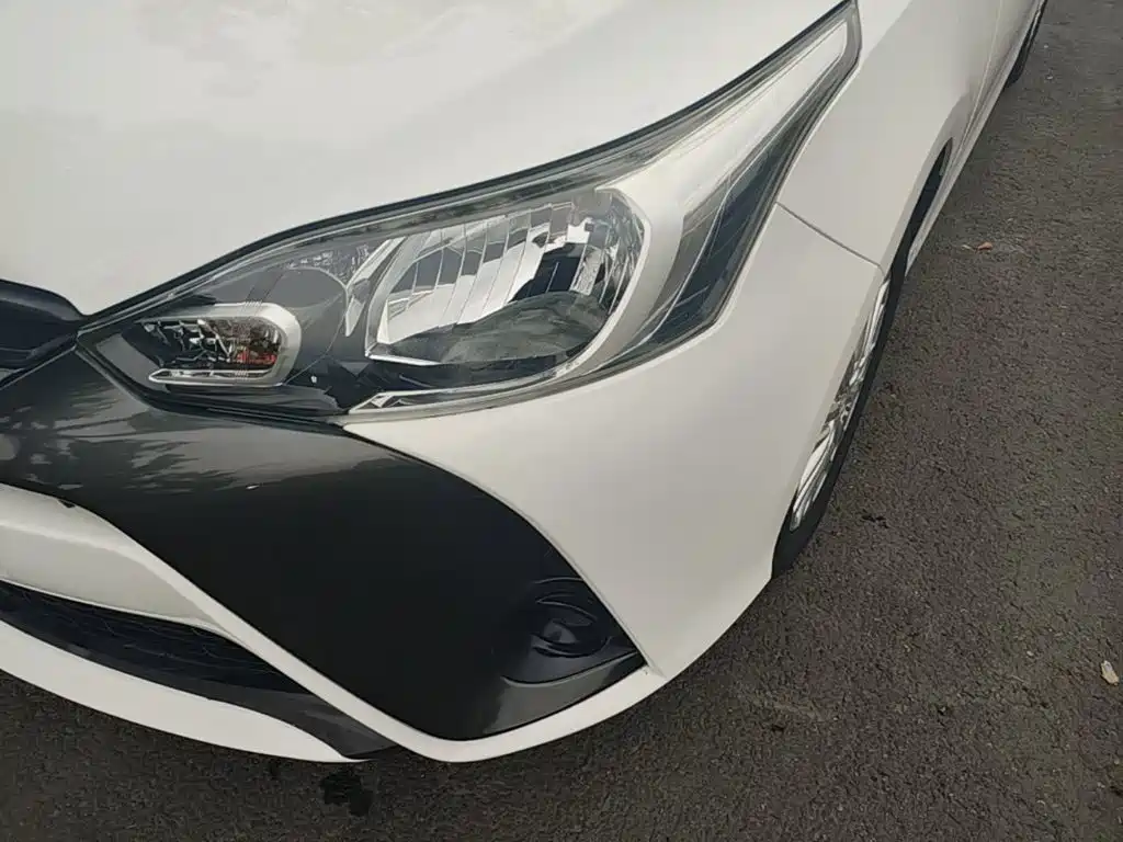 Toyota Yaris L — миниатюра 24