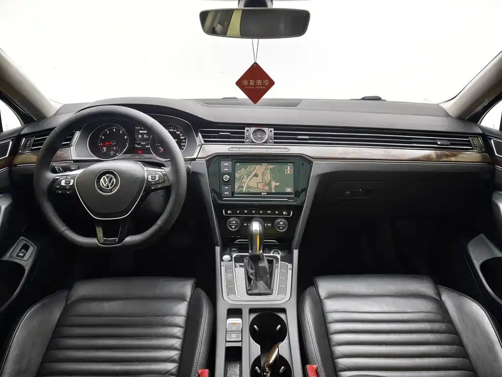 Volkswagen Magotan 330TSI DSG Luxury Type China VI, фото 13