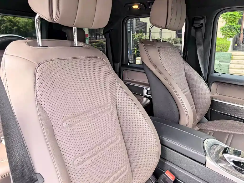 Mercedes-Benz G-Class — миниатюра 8