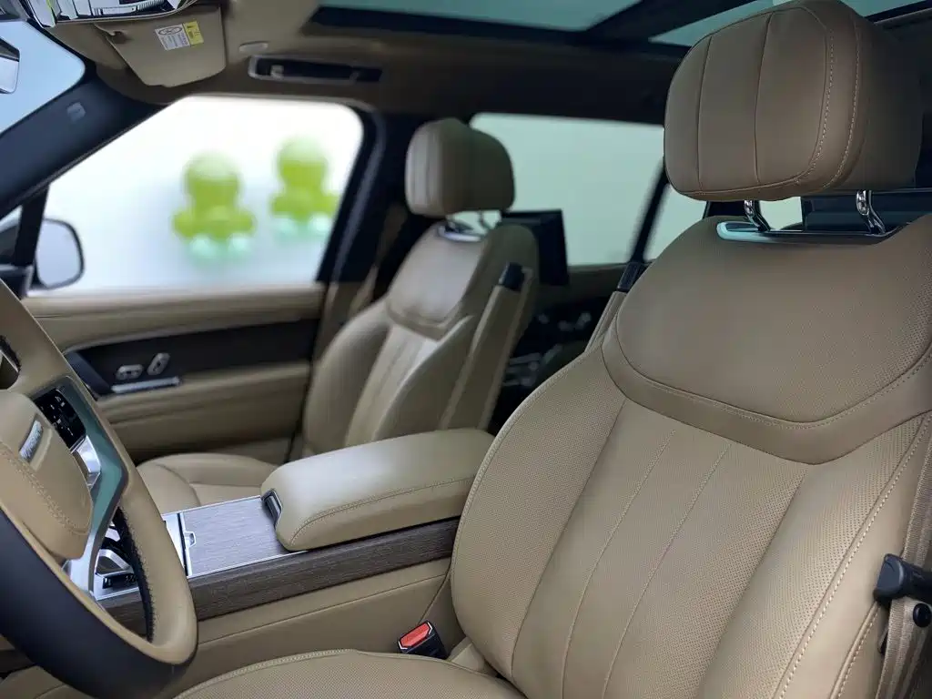Land Rover Range Rover — миниатюра 21