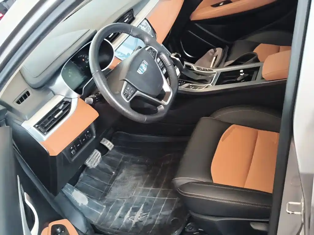 Geely Vision S1 — миниатюра 15