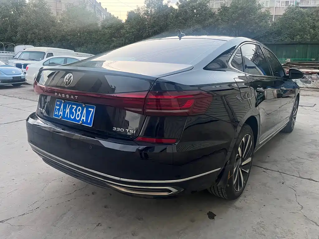 Volkswagen Passat — миниатюра 12