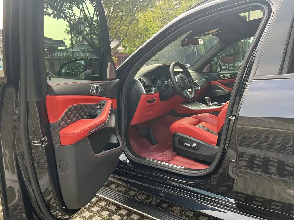 BMW X5 (Import) — миниатюра 13