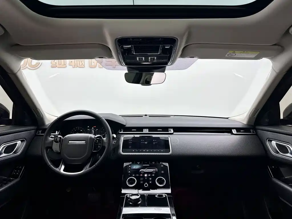 Land Rover Velar — миниатюра 7