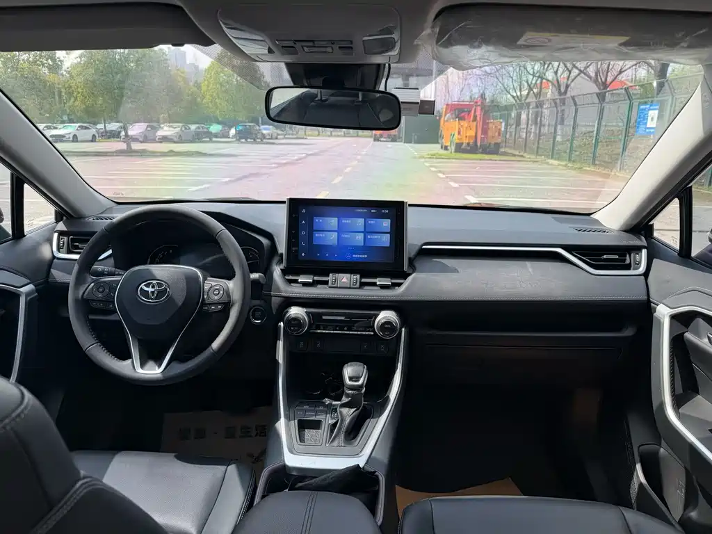 TOYOTA RAV4 RONGFANG