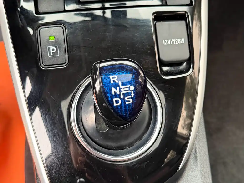 Toyota Corolla — миниатюра 10