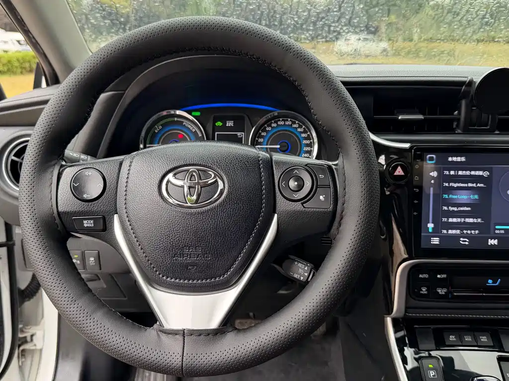 Toyota Corolla — миниатюра 7