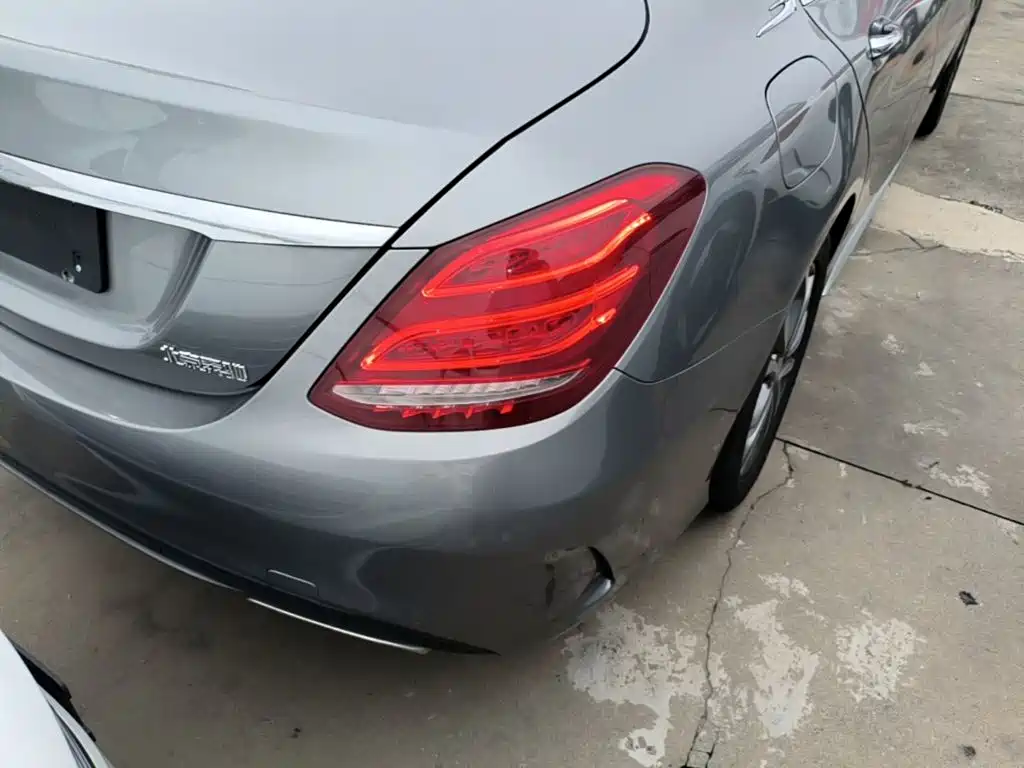 Mercedes-Benz C-Class — миниатюра 8