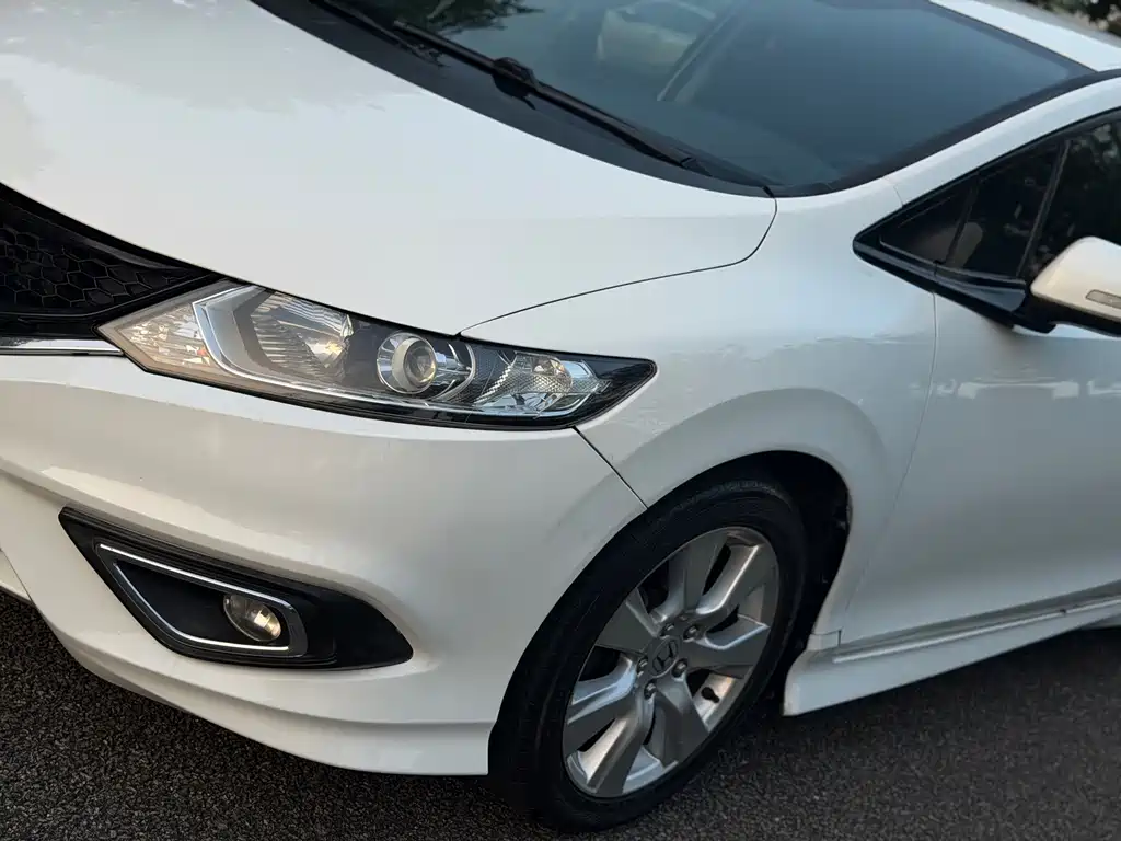 Honda Jade — миниатюра 4