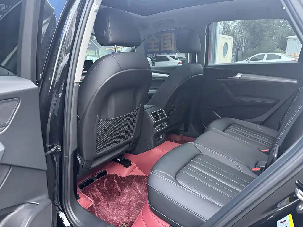 Audi Q5L — миниатюра 5